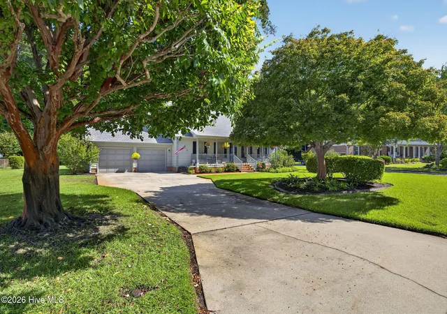 Photo 2 of Single family home for sale at 3517 Violet Ct, Wilmington, NC 28409 | MLS# 100602644 | Listing updated on 2026-09-10