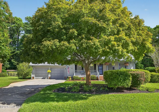 Photo 3 of Single family home for sale at 3517 Violet Ct, Wilmington, NC 28409 | MLS# 100602644 | Listing updated on 2026-09-10
