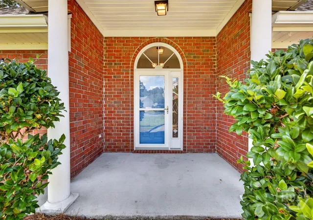 Photo 3 of Single family home for sale at 33 Mallorys Way, Savannah, GA 31419 | MLS# SA363532 | Listing updated on 2026-09-07