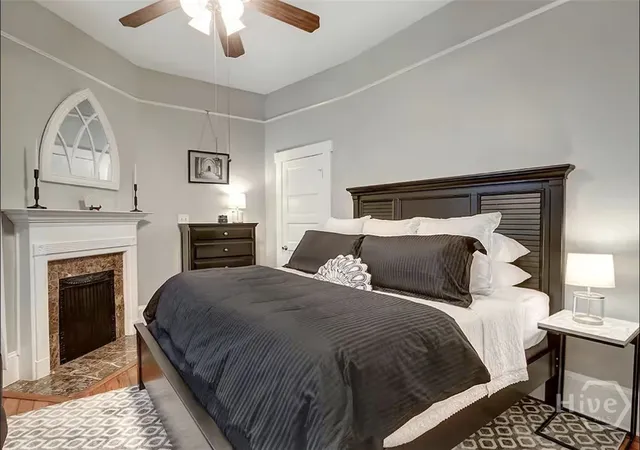 Listing Photo 5 - Condo for sale in building located at 814 Drayton St, Savannah, GA 31401
