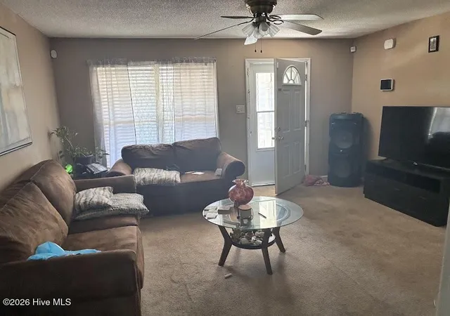 Photo 3 of Single family home for sale at 206 Polly Dr, Oxford, NC 27565 | MLS# 100600468 | Listing updated on 2026-09-10