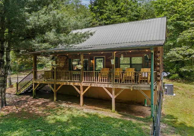 Photo 1 of Single family home for sale at 35 Winding Hl Trl, Murphy, NC 28906 | MLS# 98544179 | Listing updated on 2026-09-11
