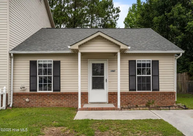 Photo 1 of Townhouse for sale at 1087 W Pueblo Dr, Jacksonville, NC 28546 | MLS# 100601590 | Listing updated on 2026-09-15