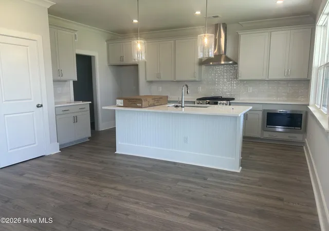 Photo 3 of Single family home for sale at 5202 Moonshell Loop, Wilmington, NC 28412 | MLS# 100585733 | Listing updated on 2026-09-09