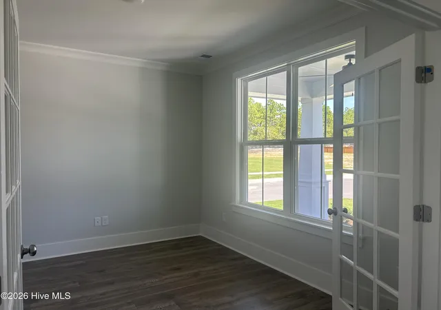 Photo 4 of Single family home for sale at 5202 Moonshell Loop, Wilmington, NC 28412 | MLS# 100585733 | Listing updated on 2026-09-09