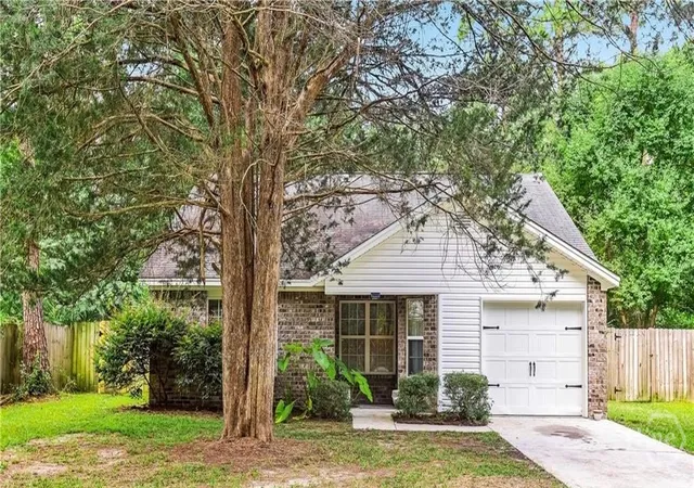 Photo 1 of Single family home for sale at 109 Mikell St, Pembroke, GA 31321 | MLS# SA363993 | Listing updated on 2026-09-05