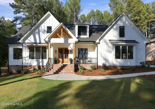 Single family home for sale at 114 Glen Cvs Ln, West End, NC 27376 | MLS# 100610790