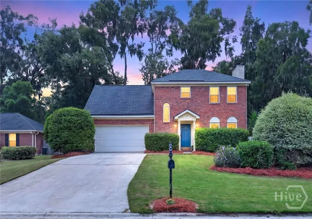 Photo 1 of Single family home for sale at 27 River Blf Dr, Savannah, GA 31406 | MLS# SA363900 | Listing updated on 2026-10-08