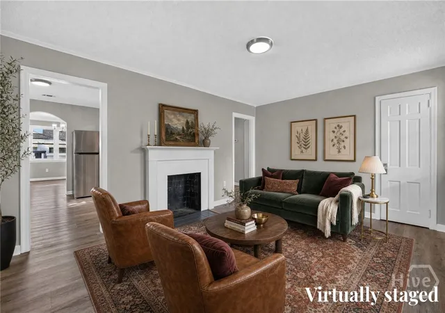 Photo 3 of Single family home for sale at 2031 Utah St, Savannah, GA 31404 | MLS# SA362523 | Listing updated on 2026-10-19
