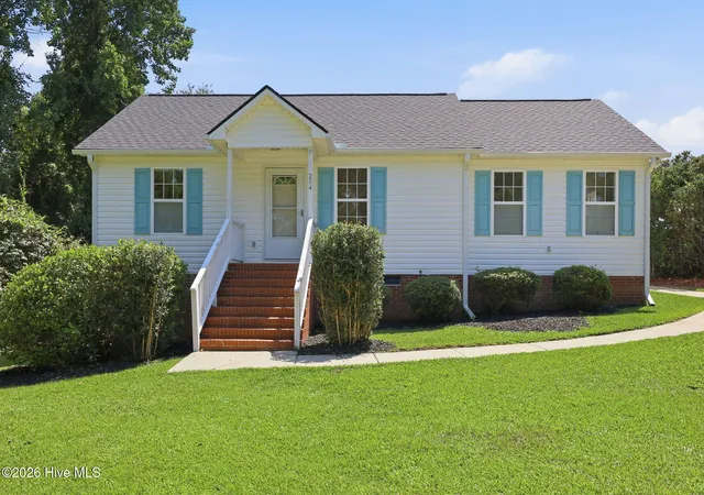 Photo 1 of Single family home for sale at 204 Dustin Dr, Benson, NC 27504 | MLS# 100601694 | Listing updated on 2026-09-28