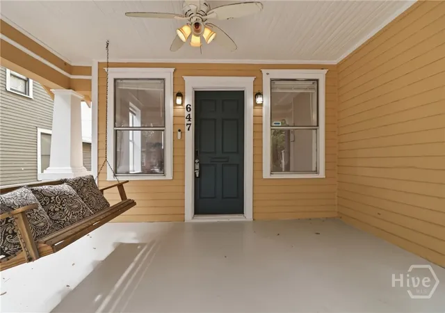 Photo 3 of Single family home for sale at 647 E 37th Street, Savannah, GA 31401 | MLS# SA346482 | Listing updated on 2026-10-19