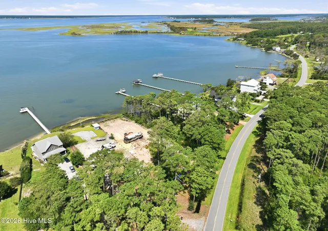 Photo 3 of Land for sale at 980 Crow Hl Rd, Beaufort, NC 28516 | MLS# 100601806 | Listing updated on 2026-09-11