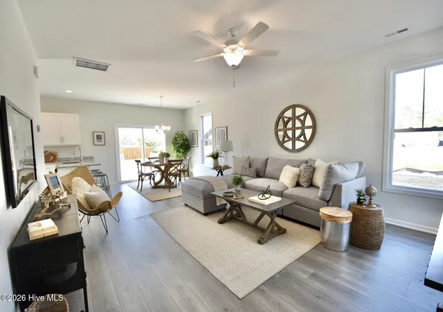 Photo 2 of Single family home for sale at 109 Bristol Bay Dr, Lake Waccamaw, NC 28450 | MLS# 100602028 | Listing updated on 2026-09-11