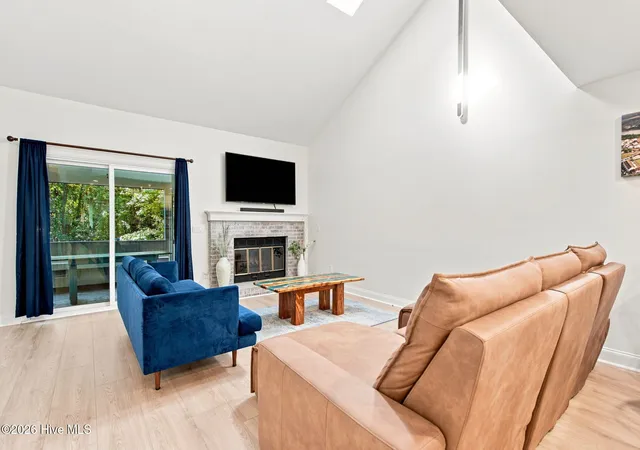 Listing Photo 5 - Condo for sale in building located at 1800 Eastwood Rd, Wilmington, NC 28403 - Unit #Apt 118