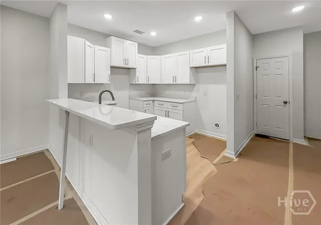 Photo 3 of Single family home for sale at 2139 Cullman St, Savannah, GA 31415 | MLS# SA363977 | Listing updated on 2026-09-04