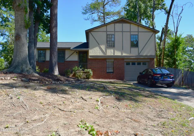 Photo 1 of Single family home for sale at 138 Oakridge Dr, Augusta, GA 30907 | MLS# 100609373 | Listing updated on 2026-10-27