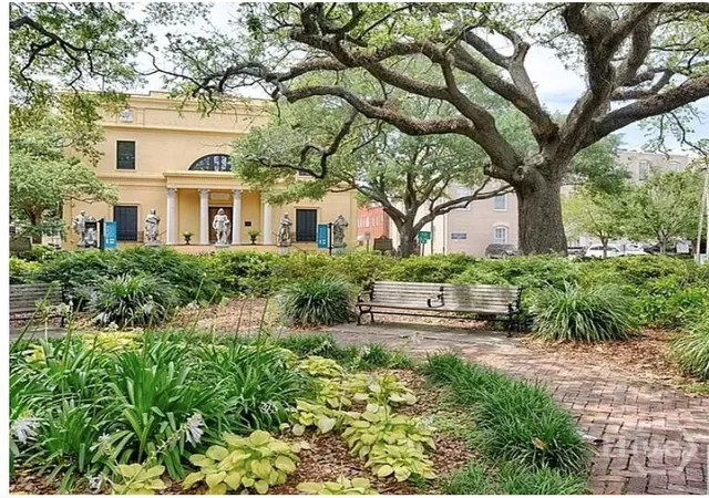 Photo 19 of Condo for sale at 204 W Broughton St #201, Savannah, GA 31401 | MLS# SA360464 | Listing updated on 2026-09-11