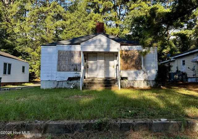 Photo 1 of Multi family home for sale at 912 Crawford St S, Wilson, NC 27893 | MLS# 100602165 | Listing updated on 2026-09-09