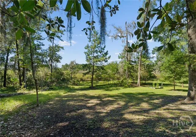 Photo 2 of Single family home for sale at 123 Salt Crk Rd, Savannah, GA 31405 | MLS# SA363617 | Listing updated on 2026-09-04