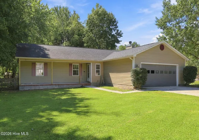 Photo 1 of Single family home for sale at 262 S Creek Dr, Jacksonville, NC 28540 | MLS# 100606991 | Listing updated on 2026-10-28