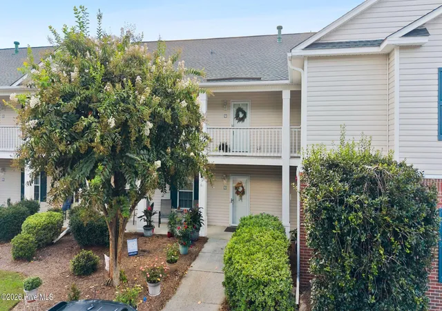 Photo 3 of Condo for sale at 1402 Willoughby Park Ct #Unit 7, Wilmington, NC 28412 | MLS# 100600202 | Listing updated on 2026-09-14
