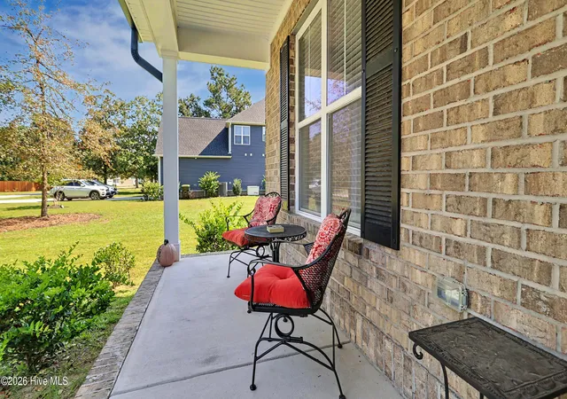Photo 4 of Single family home for sale at 25 S Beatrice Dr, Rocky Point, NC 28457 | MLS# 100601015 | Listing updated on 2026-09-14