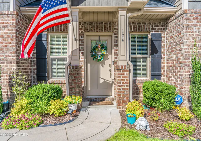 Photo 2 of Townhouse for sale at 124 Lark Dr, West End, NC 27376 | MLS# 100603119 | Listing updated on 2026-09-13