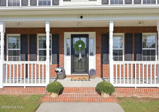 Photo 3 of Single family home for sale at 164 Weste Ave, Jacksonville, NC 28540 | MLS# 100600680 | Listing updated on 2026-09-07