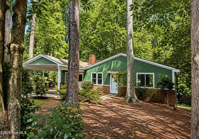 Photo 1 of Single family home for sale at 1405 N Overlook Dr, Greenville, NC 27858 | MLS# 100601154 | Listing updated on 2026-09-08