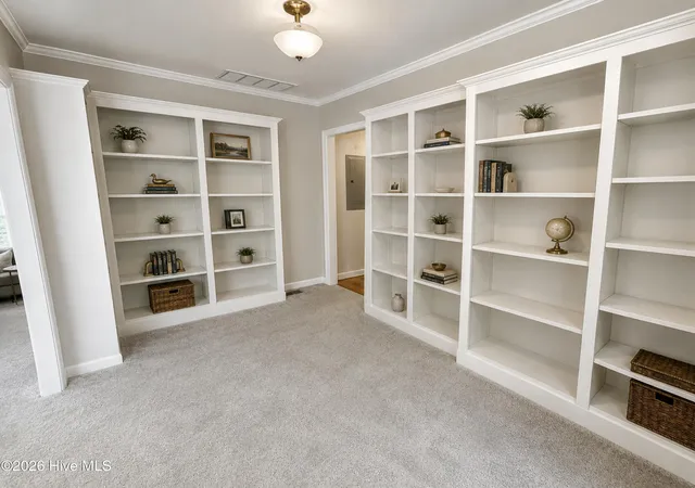 Photo 4 of Single family home for sale at 1405 N Overlook Dr, Greenville, NC 27858 | MLS# 100601154 | Listing updated on 2026-09-08
