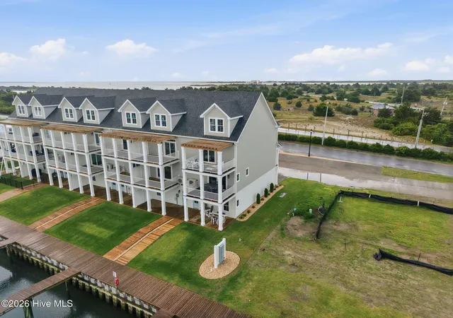 Photo 4 of Townhouse for sale at 200 Olde Towne Yacht Clb Dr #50, Beaufort, NC 28516 | MLS# 100609909 | Listing updated on 2026-10-13