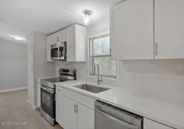 Photo 3 of Manufactured home for sale at 124 Decoy Dr, Pikeville, NC 27863 | MLS# 100602066 | Listing updated on 2026-09-08
