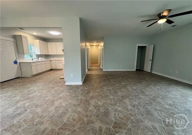 Photo 2 of Single family home for sale at 2418 Riviera Dr, Savannah, GA 31406 | MLS# SA366503 | Listing updated on 2026-10-15