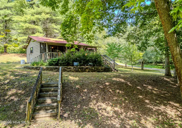 Photo 1 of Single family home for sale at 372 Hunter Ridge, Murphy, NC 28906 | MLS# 100600578 | Listing updated on 2026-09-04