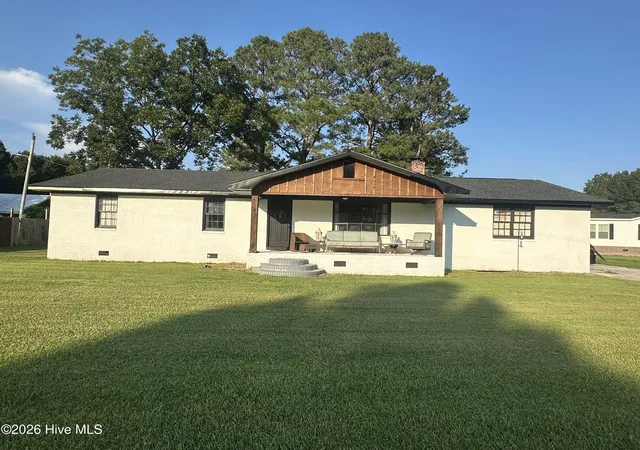 Single family home for sale at 2182 Crusoe Is Rd, Whiteville, NC 28472 | MLS# 100600953