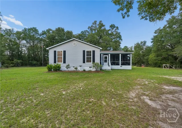 Single family home for sale at 325 Groveland Nevils Rd, Pembroke, GA 31321 | MLS# SA362990