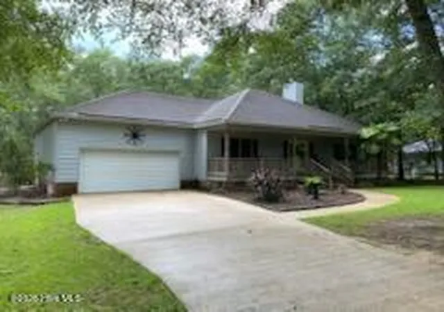 Photo 1 of Single family home for sale at 506 Pamlico River Dr, Washington, NC 27889 | MLS# 100591609 | Listing updated on 2026-09-24