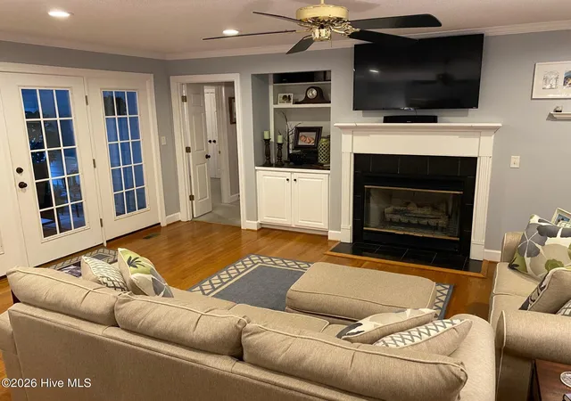 Photo 3 of Single family home for sale at 506 Pamlico River Dr, Washington, NC 27889 | MLS# 100591609 | Listing updated on 2026-09-24