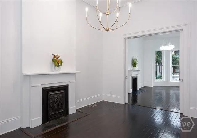 Photo 3 of Townhouse for sale at 315 W Bolton St, Savannah, GA 31401 | MLS# SA357219 | Listing updated on 2026-09-02