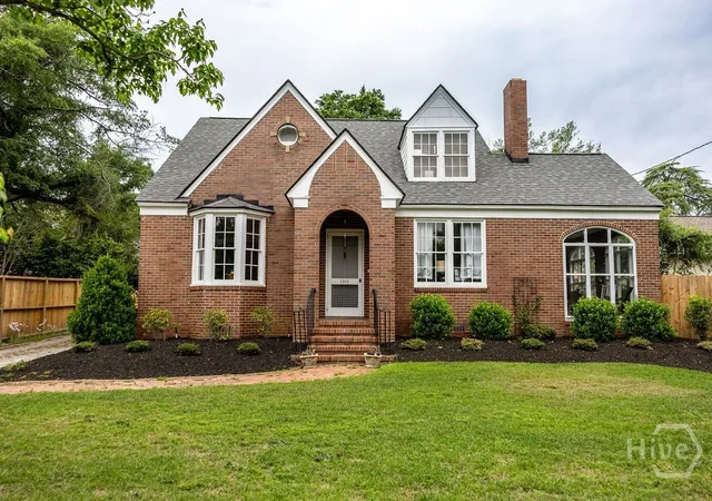 Photo 1 of Single family home for sale at 2563 Central Ave, Augusta, GA 30904 | MLS# SA362188 | Listing updated on 2026-09-01