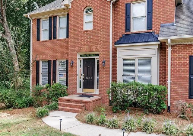 Photo 2 of Single family home for sale at 1020 Daniell Ct, Watkinsville, GA 30677 | MLS# CL364380 | Listing updated on 2026-09-13