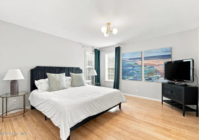 Photo 3 of Single family home for sale at 5417 Park Ave, Wilmington, NC 28403 | MLS# 100602701 | Listing updated on 2026-09-11
