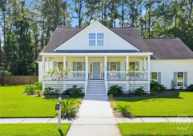 Photo 1 of Single family home for sale at 113 Chriswoodell Dr, Savannah, GA 31406 | MLS# SA366773 | Listing updated on 2026-10-20