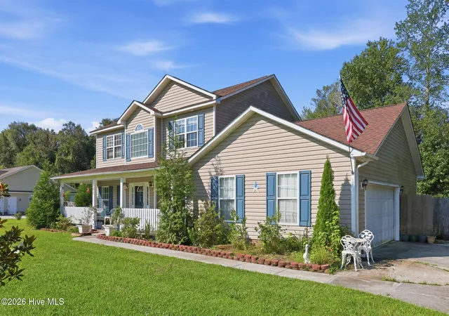 Photo 1 of Single family home for sale at 221 Lee Rogers Rd, Hubert, NC 28539 | MLS# 100591718 | Listing updated on 2026-09-20