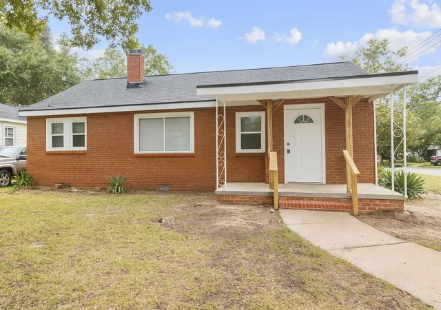 Photo 1 of Single family home for sale at 601 Jefferson Dr, Augusta, GA 30909 | MLS# 100603468 | Listing updated on 2026-09-14