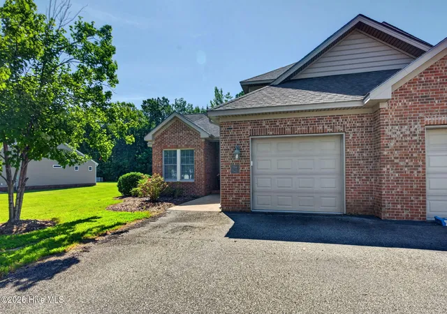 Photo 1 of Townhouse for sale at 136 Golf Clb Dr #A, Elizabeth City, NC 27909 | MLS# 100594827 | Listing updated on 2026-09-12