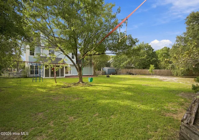 Photo 4 of Single family home for sale at 653 Owens Ct, Wilmington, NC 28412 | MLS# 100602763 | Listing updated on 2026-09-11