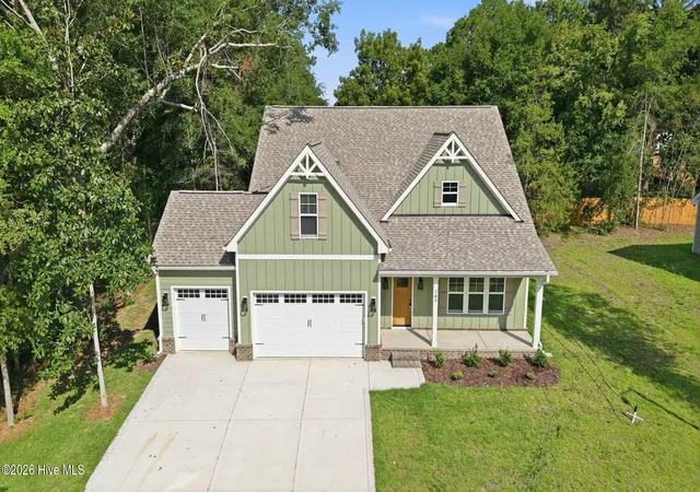 Photo 3 of Single family home for sale at 205 Telluride Ct, Aberdeen, NC 28315 | MLS# 100602218 | Listing updated on 2026-09-09