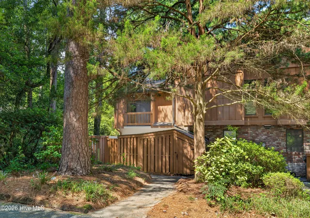 Photo 2 of Condo for sale at 2008 Albert Cir, Wilmington, NC 28403 | MLS# 100601967 | Listing updated on 2026-09-12