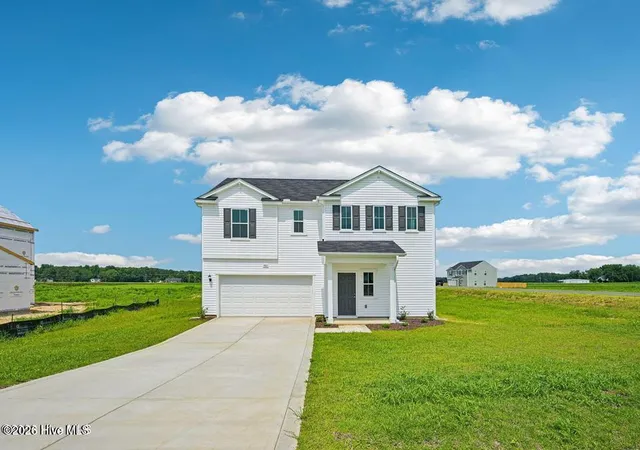 Photo 3 of Single family home for sale at 401 Piper Pointe Dr, Pikeville, NC 27863 | MLS# 100602326 | Listing updated on 2026-09-09